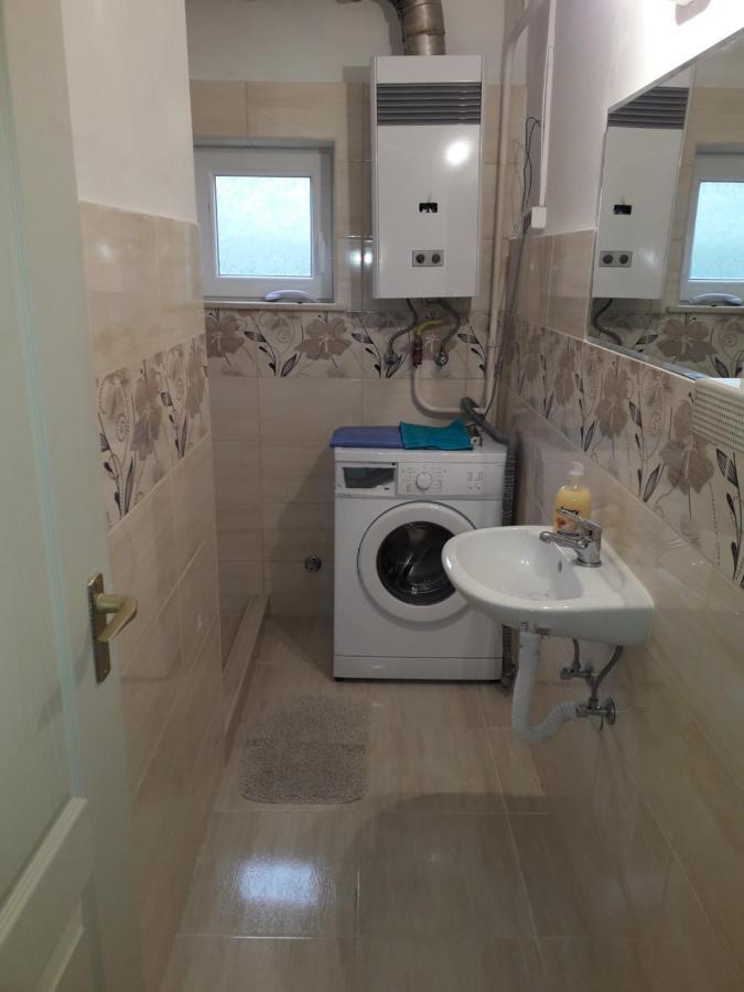Napsugar Apartmanhaz บาลาตอนแลลเล ภายนอก รูปภาพ